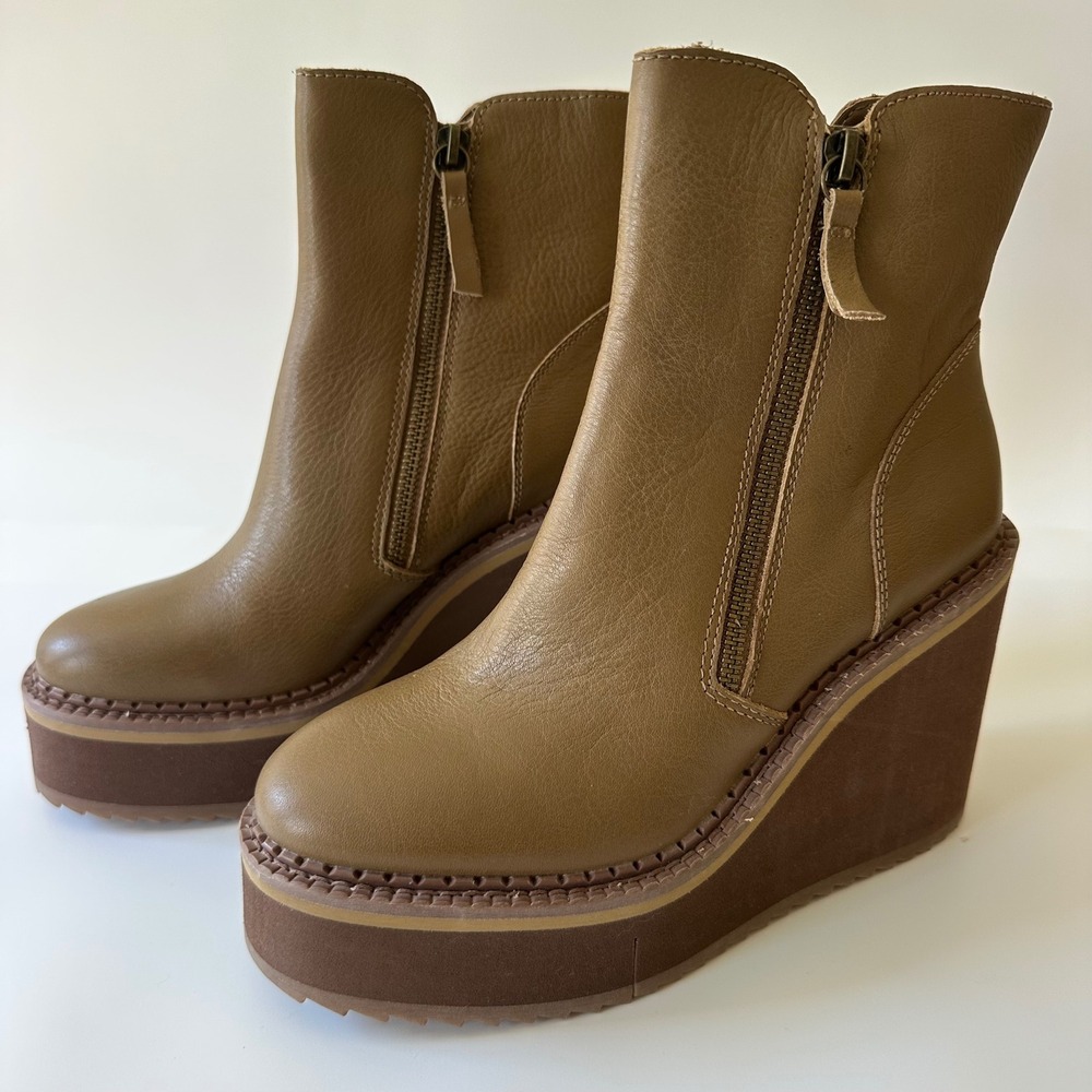 Naked Feet Avail Brown Wedge Platform Bootie Leather Ankle Boot size 6.5